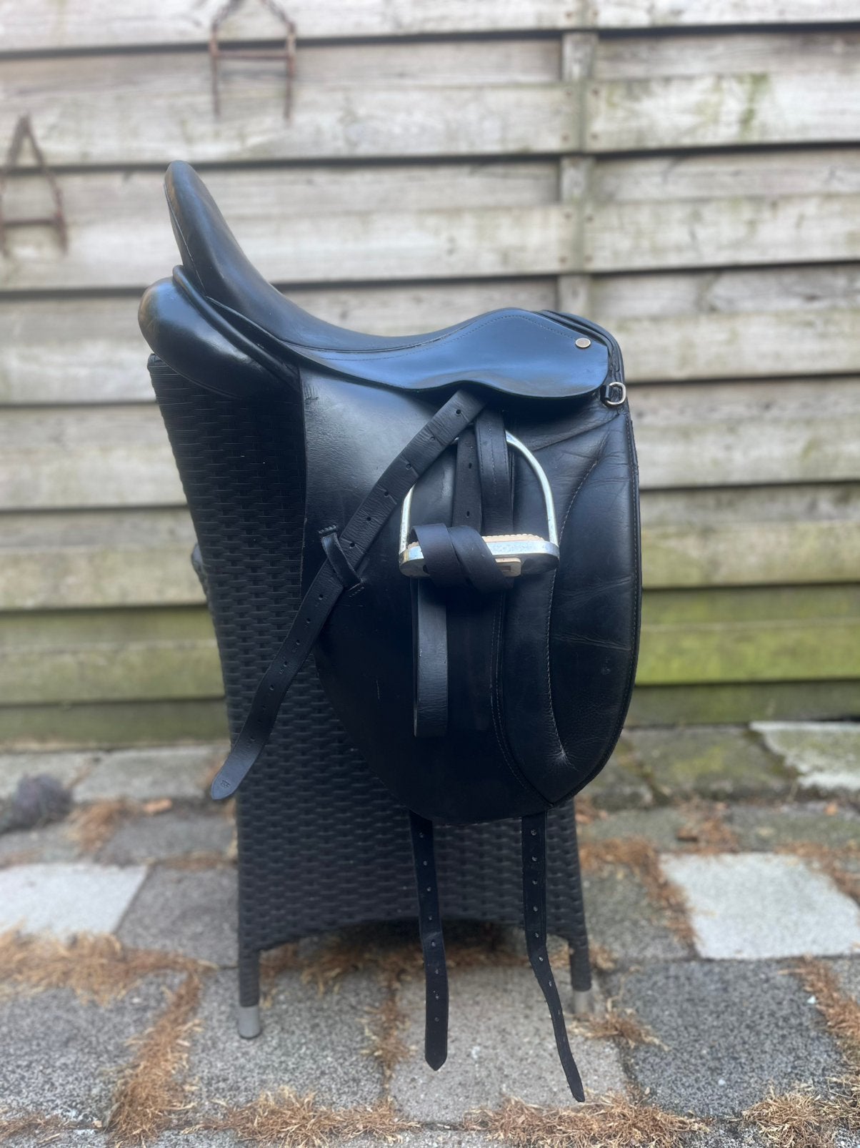 Rossner dressuurzadel 18 inch MW, Ophalen of Verzenden, Zo goed als nieuw, Dressuur