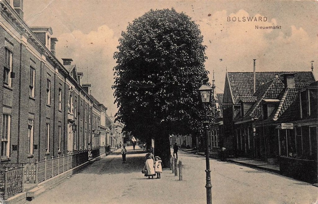 703-033-025 Bolsward Nieuwmarkt, Verzenden, Voor 1920, Friesland