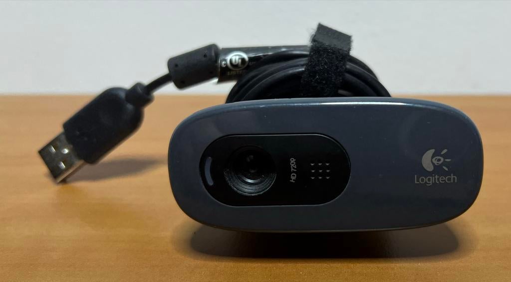 Logitech C270 Webcam – HD 720p – Perfect voor videobellen, Computers en Software, Webcams, Gebruikt, Ophalen of Verzenden, Windows