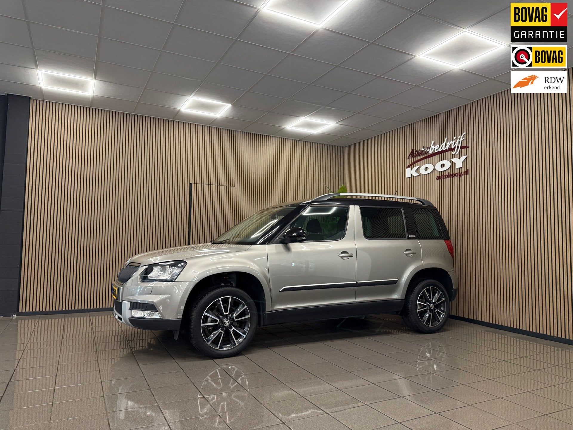 Skoda Yeti Outdoor 1.4 TSI Elegance * Automaat / Trekhaak /, Auto's, Euro 5, Gebruikt, 4 cilinders, 700 kg