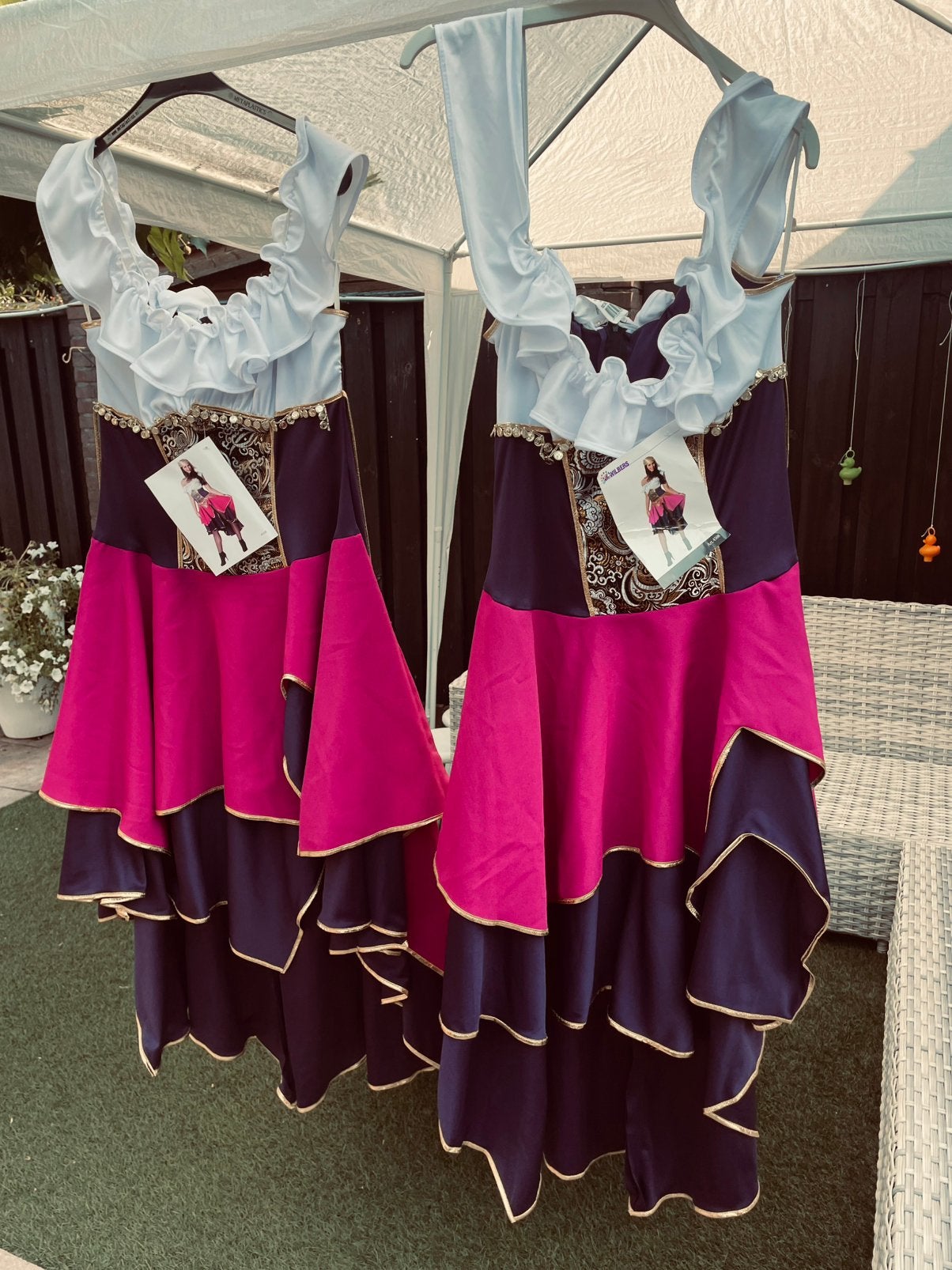 Zigeuner kostuums 2 maal, Ophalen of Verzenden, Nieuw, Maat 42/44 (L), Carnaval