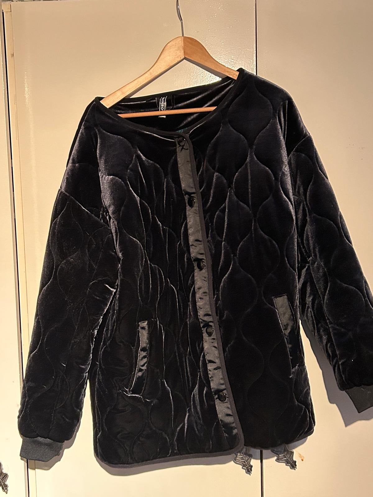 Gewatteerd vest velours, Ophalen of Verzenden, Zo goed als nieuw, Blauw