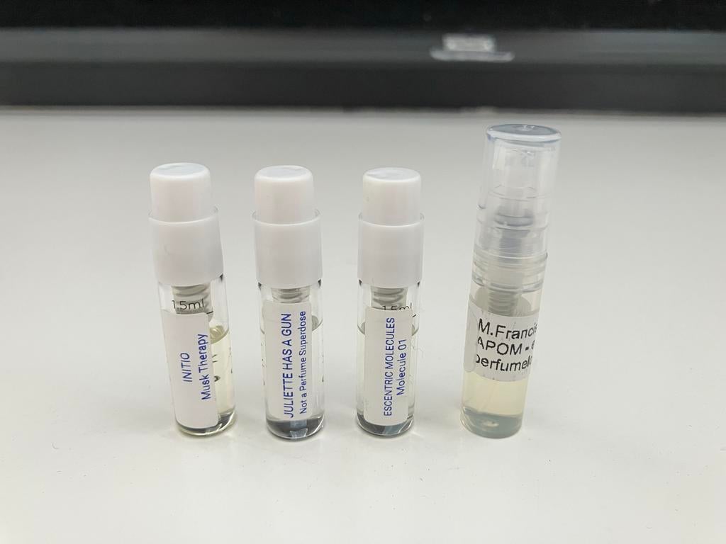Niche parfum samples (15 in totaal), Ophalen of Verzenden, Zo goed als nieuw, Miniatuur