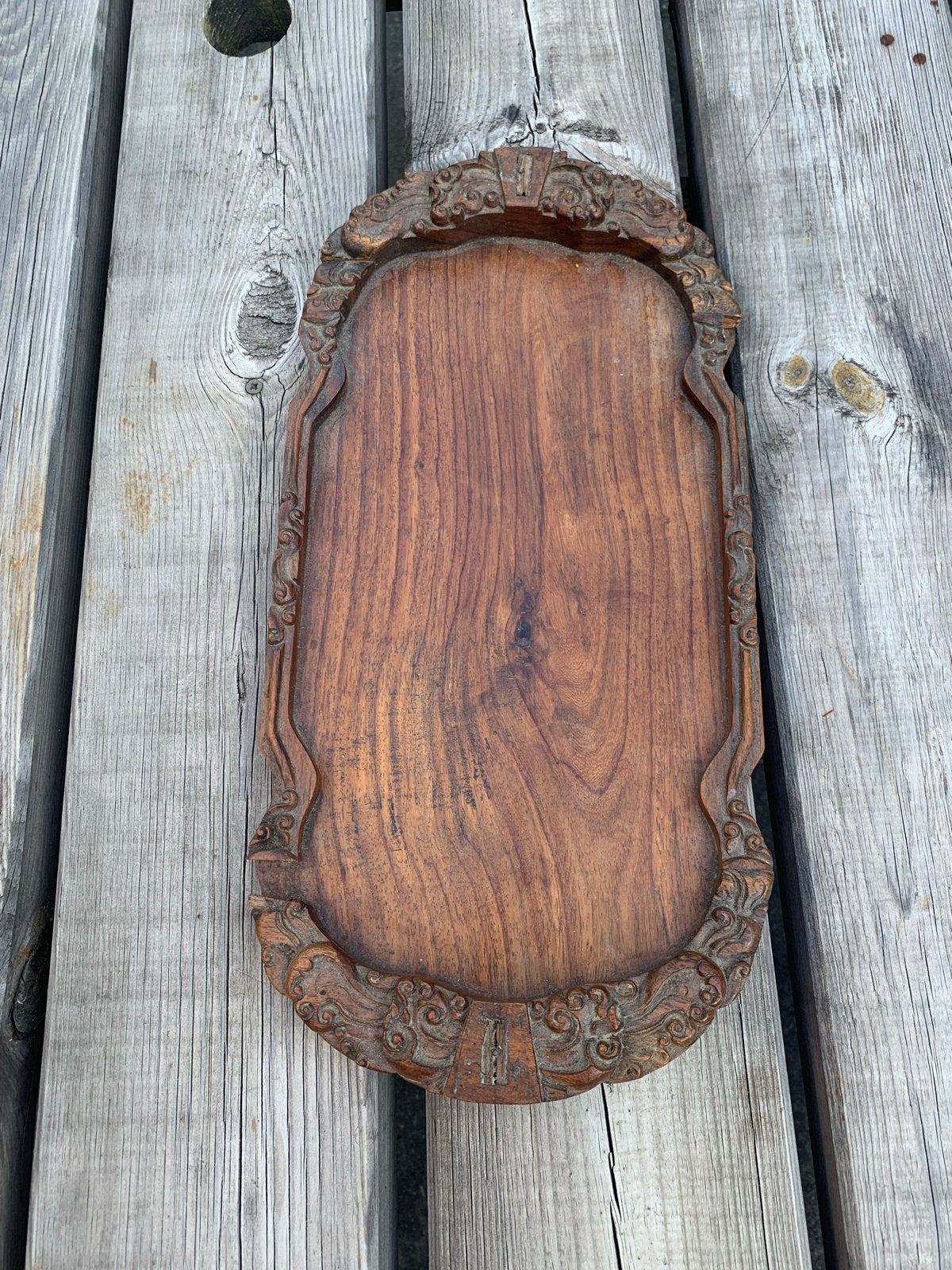 Antieke houten dienblad met sierlijke rand, Ophalen of Verzenden
