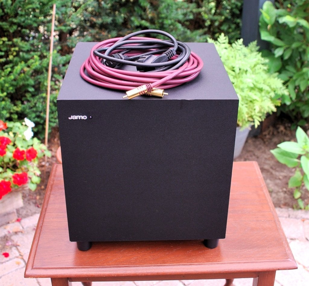 Jambo 210 sub woofer, Audio, Tv en Foto, Luidsprekers, Gebruikt, Subwoofer, Inclusief kabels, Jamo