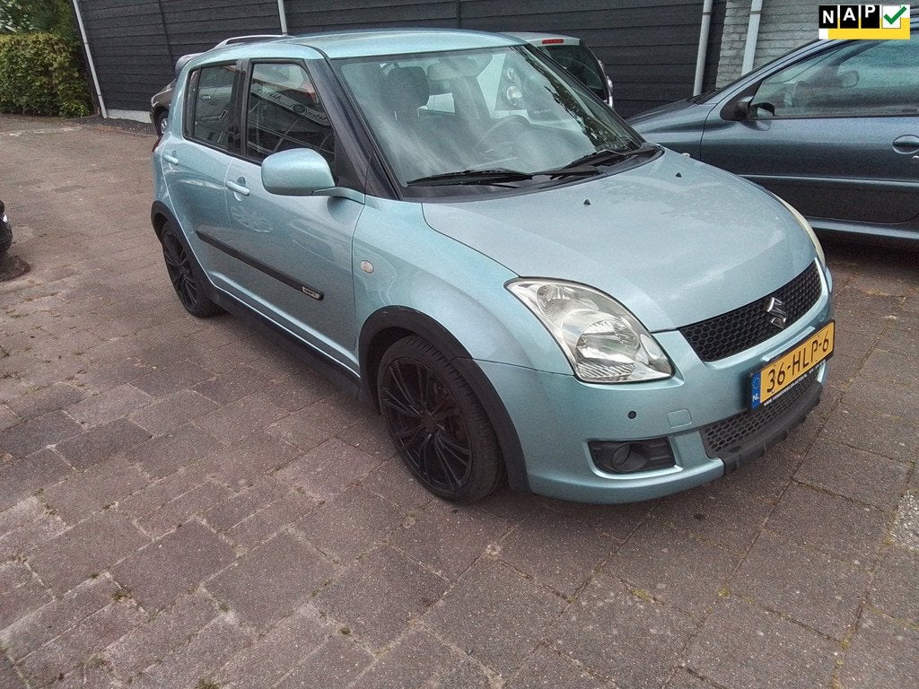 Suzuki Swift 1.3 Shogun Zeer lux.s Airco- lmv Uitbouwset org, Voorwielaandrijving, Zwart, Swift, Bedrijf