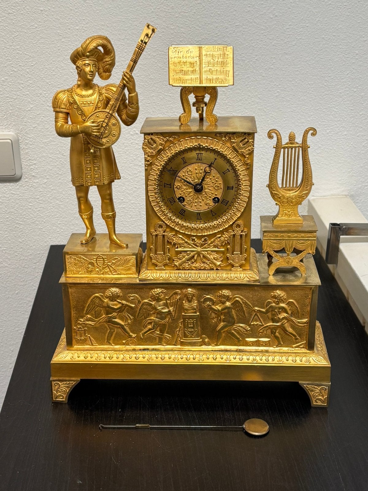 Empire brons, Ophalen of Verzenden