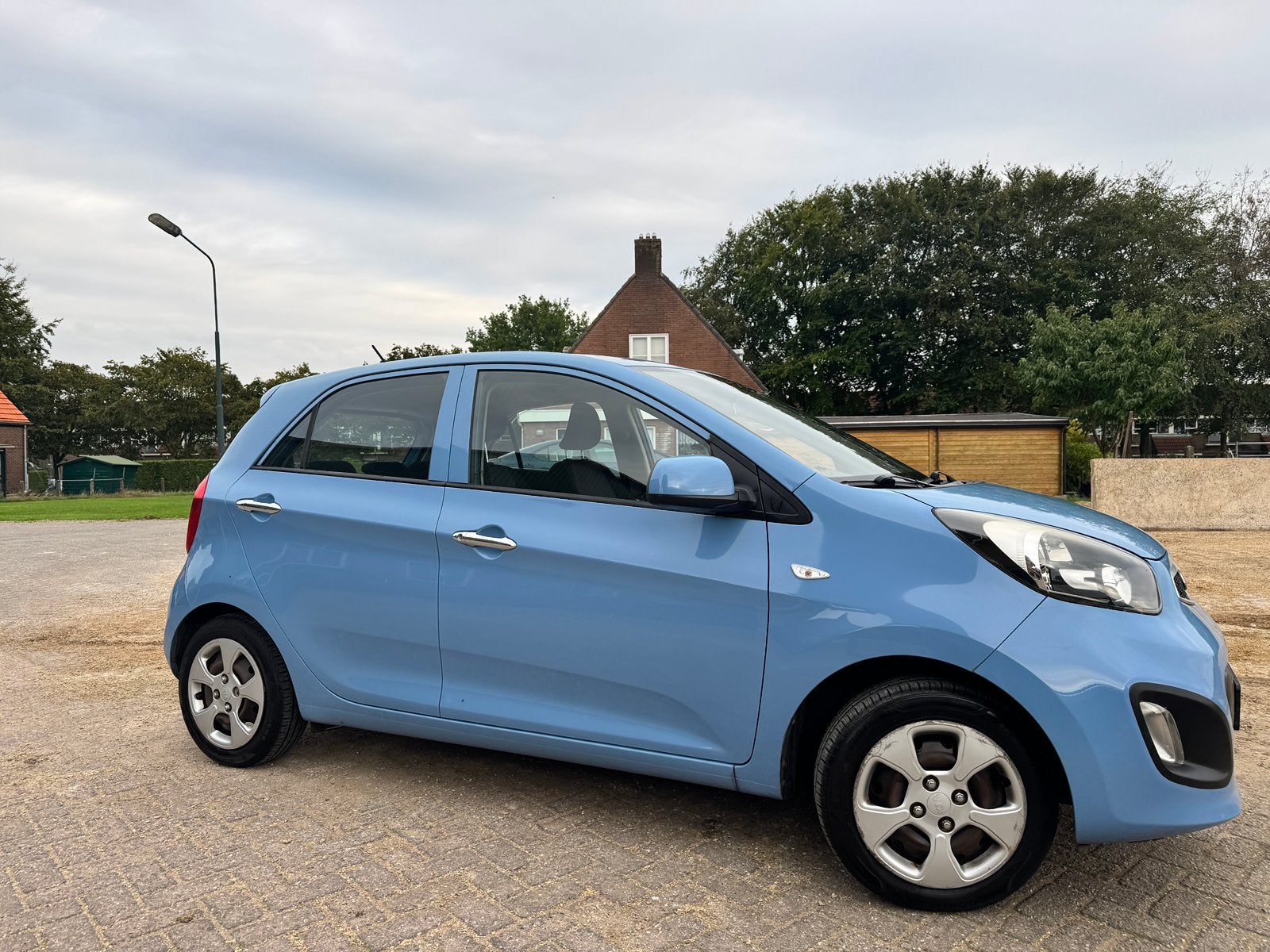 Kia Picanto 1.0 Cvvt | 2011| AİRCO | 5-DRS | 2. EİGENAAR |, Auto's, Voorwielaandrijving, Euro 5, 24 km/l, Handgeschakeld