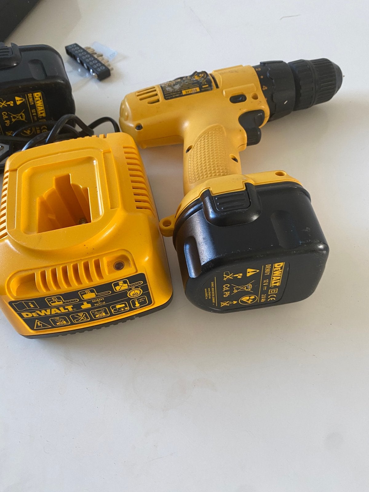 DEWALT Boormachine, Ophalen of Verzenden, Zo goed als nieuw, Boormachine
