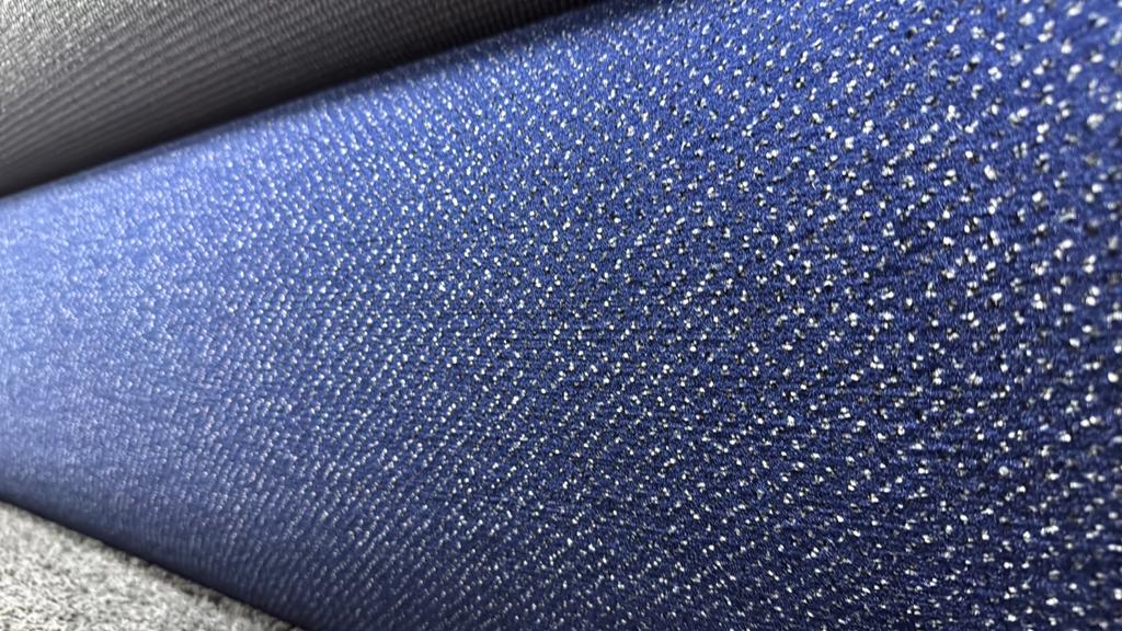 coupon blauw projekt tapijt 6,50x4m restanten vloerbedekking, Huis en Inrichting, Stoffering | Vloerbedekking, Ophalen, Blauw