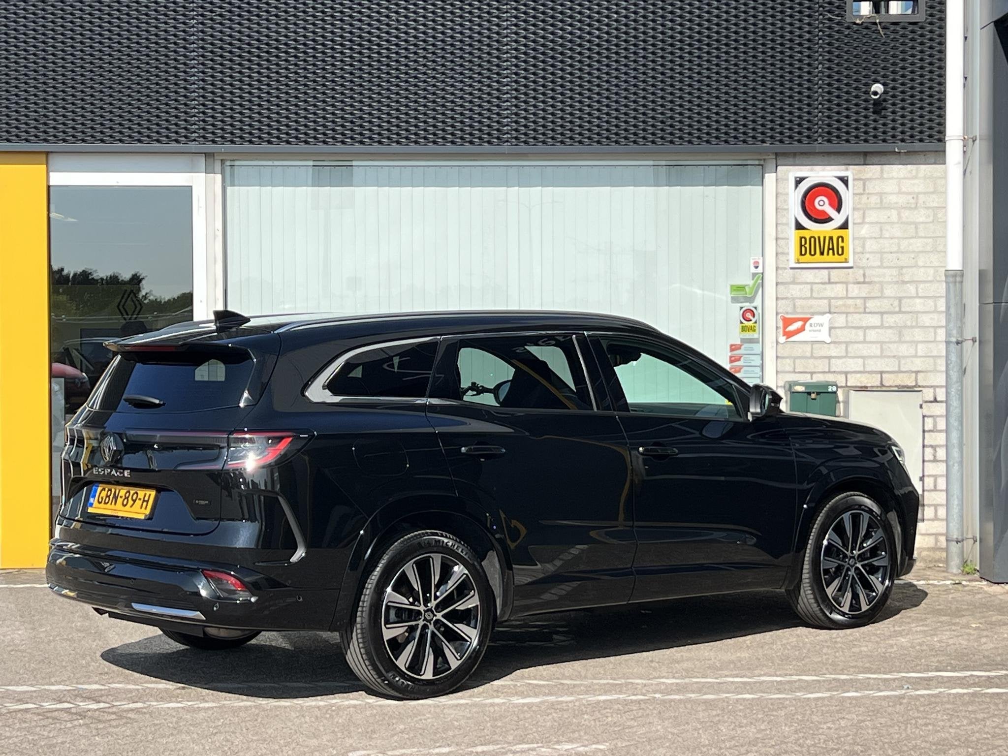 Renault Espace E-Tech full hybrid 200 techno 7p. | 360° Cam, Auto's, Stof, Gebruikt, Euro 6, 1199 cc