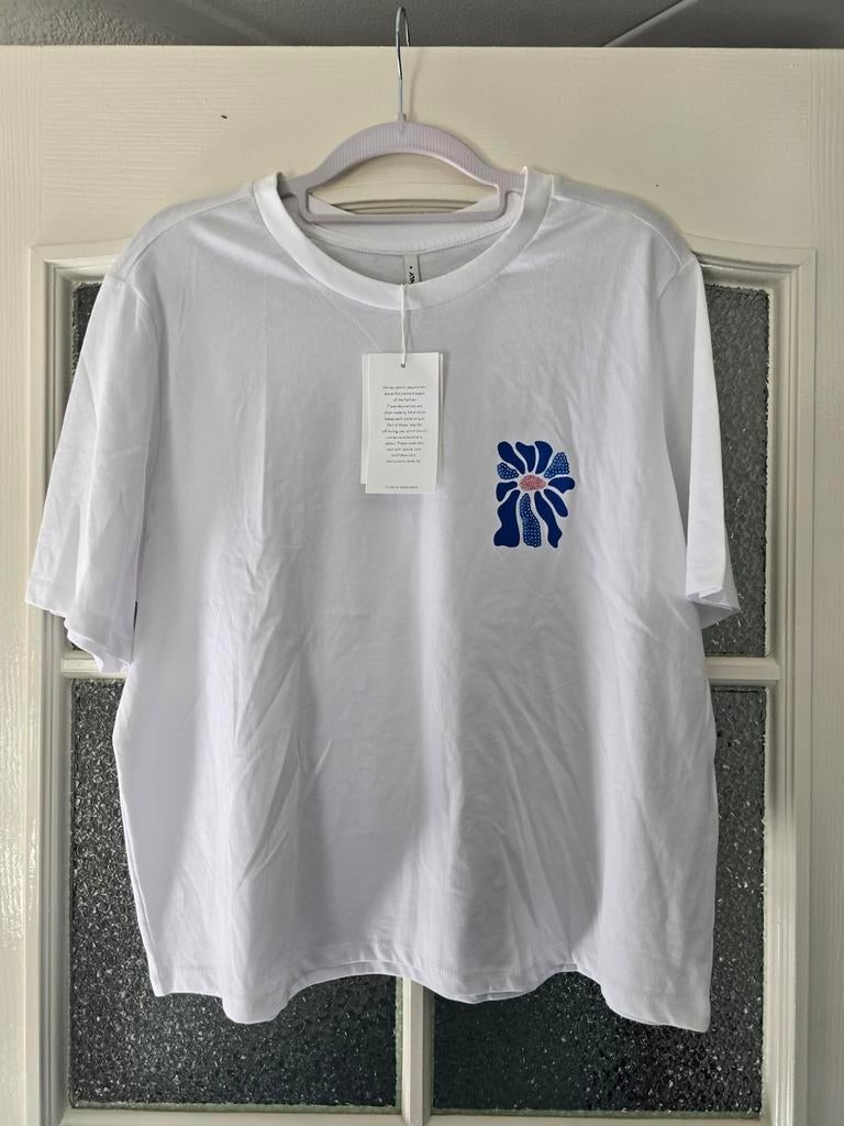 Nieuw only L shirt wit blauw, Ophalen of Verzenden, Nieuw, Blauw, Korte mouw