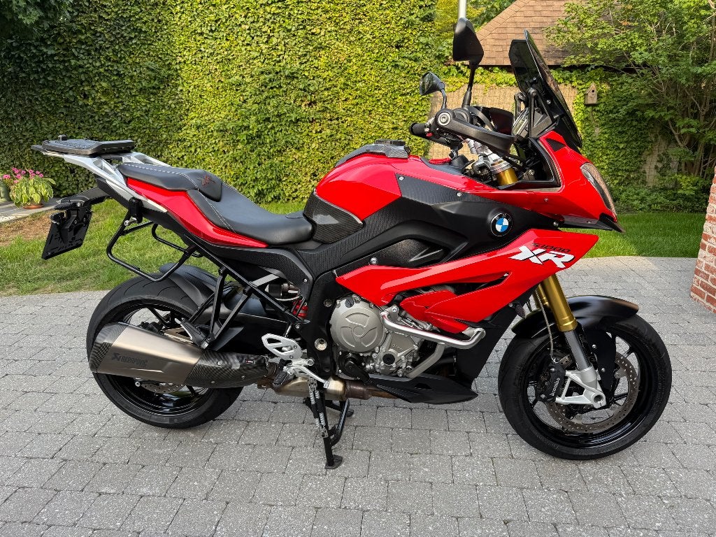 BMW S1000XR, 4 cilinders, Motorrijbewijs A, Handvatverwarming, Gebruikt