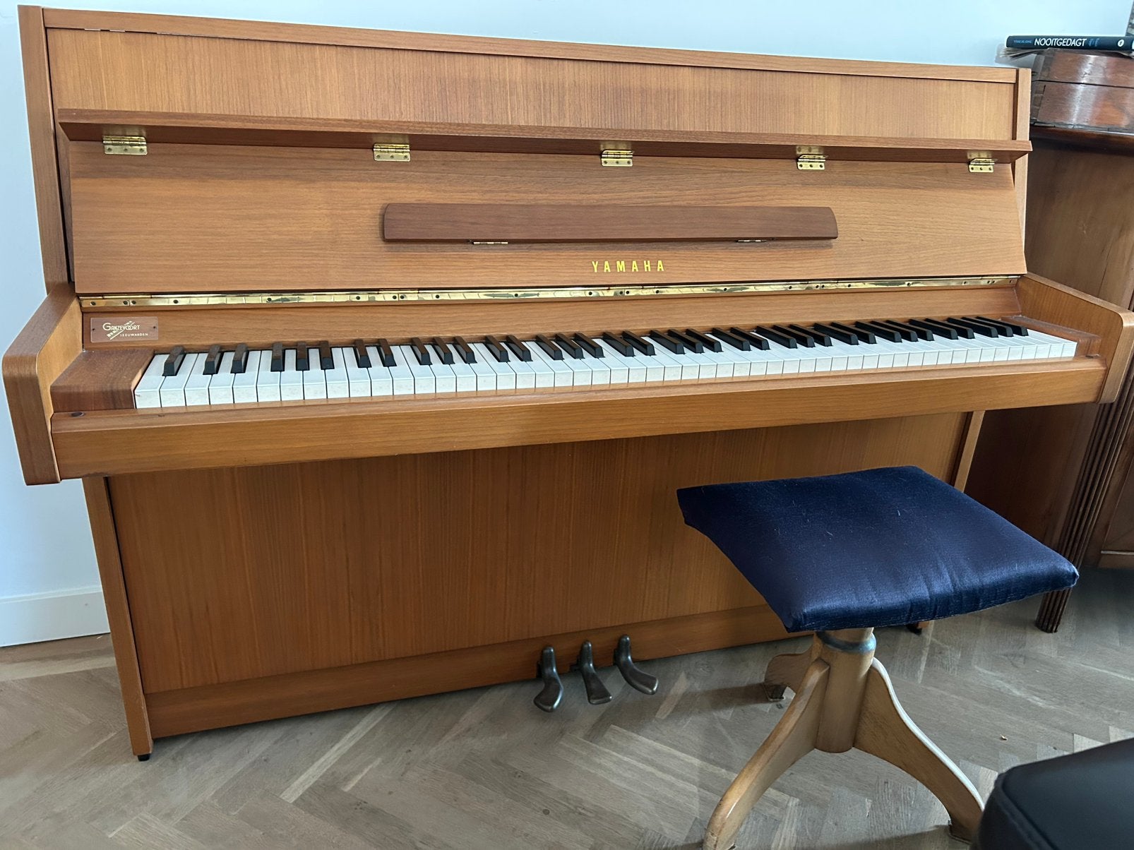 Yamaha piano (vintage) – mooie startpiano – zelf ophalen, Ophalen, Zo goed als nieuw