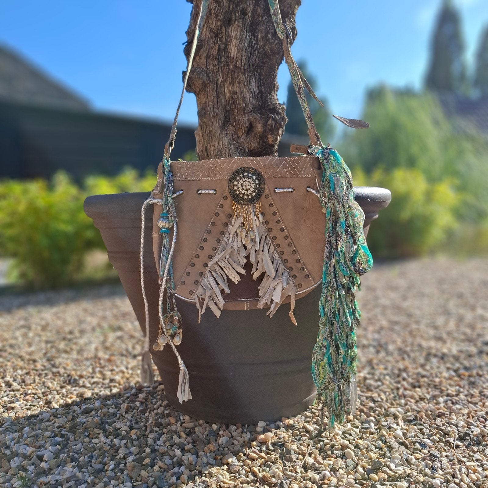Boho Chic Schoudertas met Franjes en Schelpen, Sieraden, Tassen en Uiterlijk, Tassen | Damestassen, Ophalen of Verzenden, Zo goed als nieuw