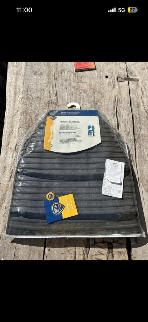 Rugkussen auto DEFA., Ophalen, Nieuw