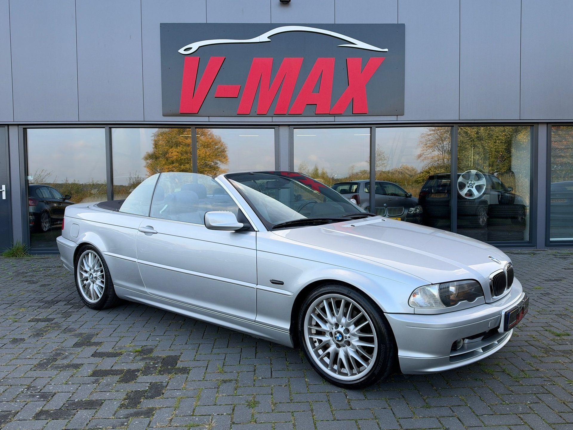 BMW 320CI 2.2 Cabrio AUT Executive NAP Leder Stoelvw. Memory, Auto's, Achterwielaandrijving, Gebruikt, Zwart, Cabriolet