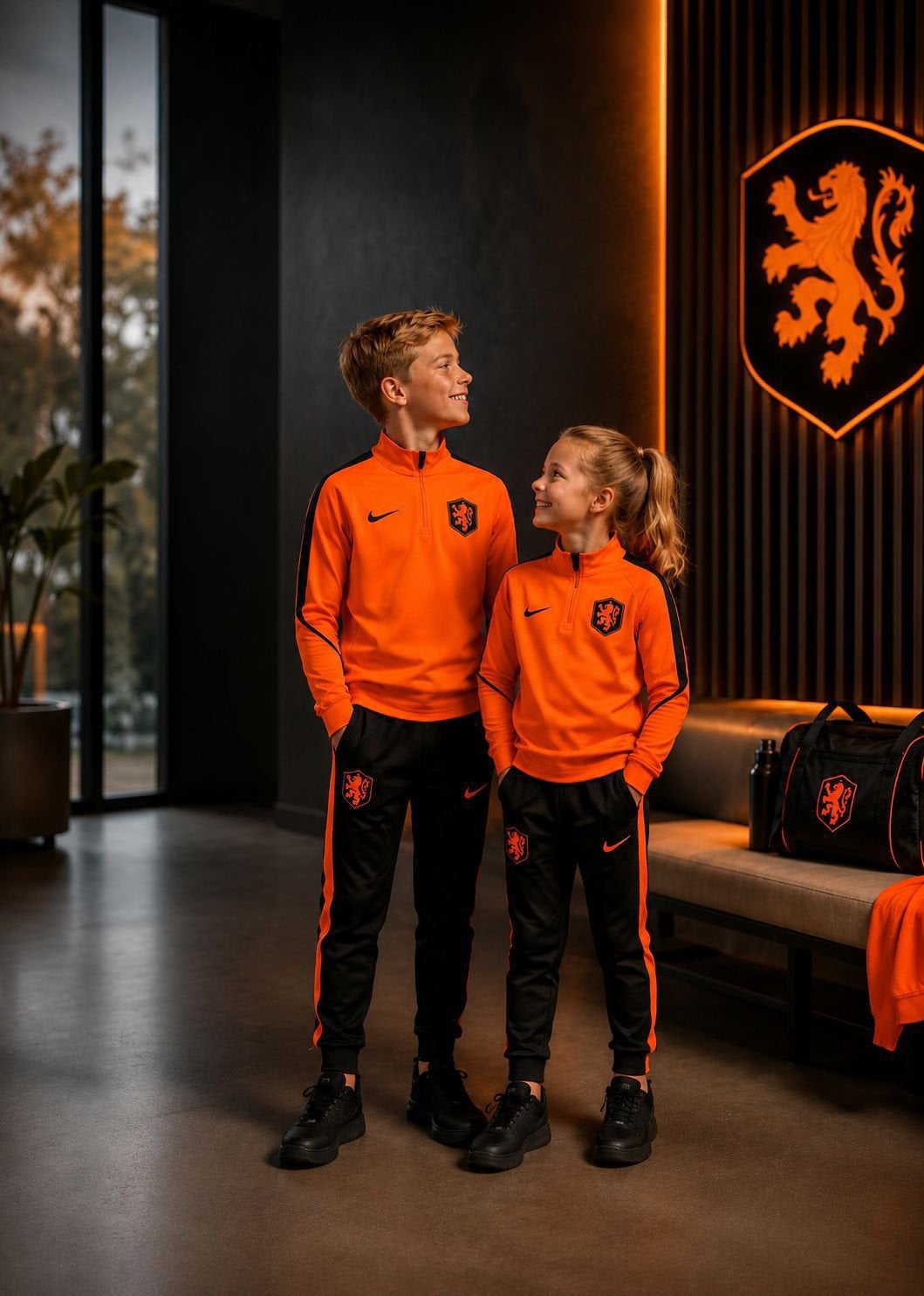 Oranje KNVB trainingspak maat 164 Nieuw, Nieuw, Ophalen of Verzenden, Voetbal, Overige maten