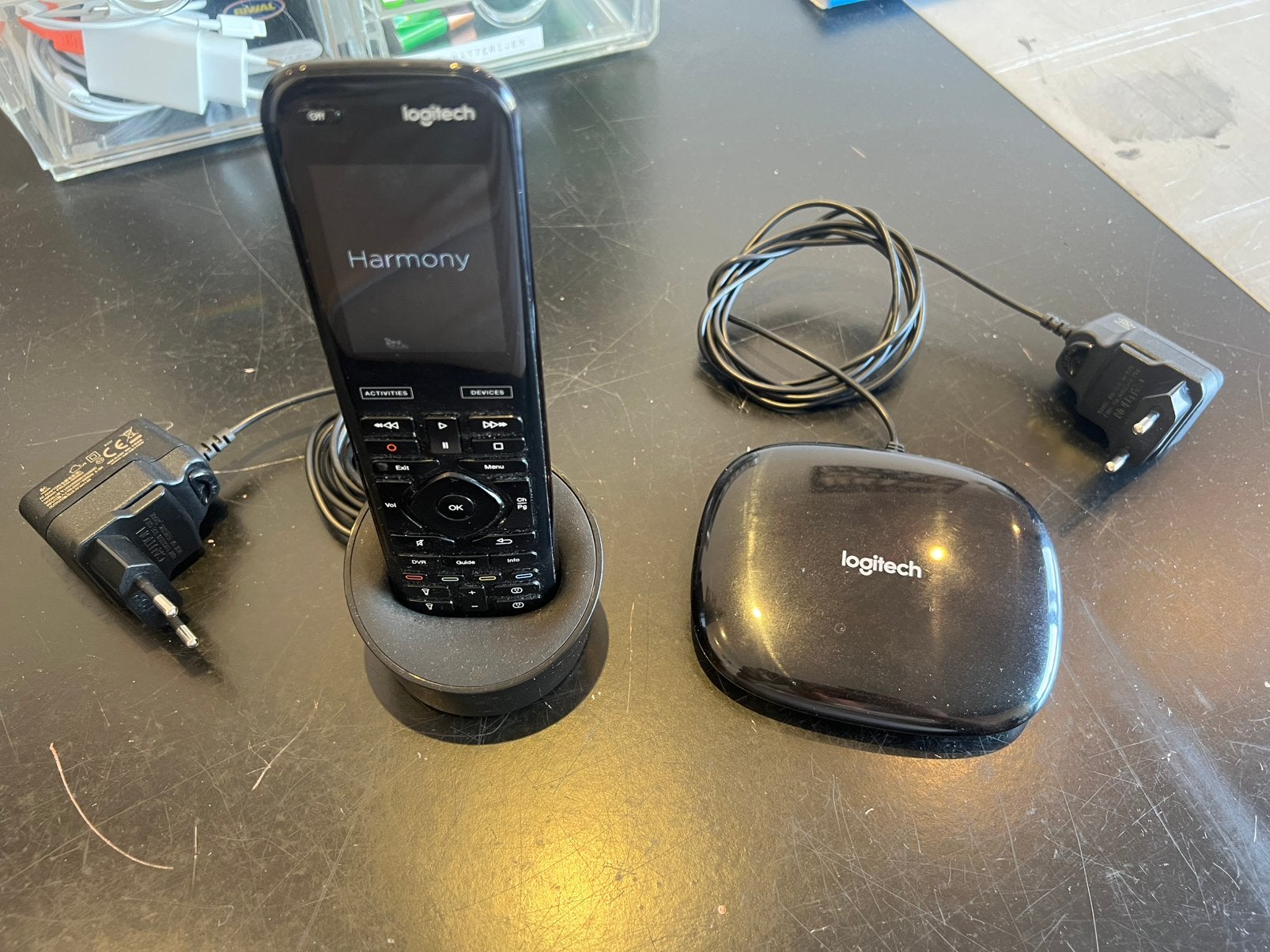 Logitech Harmony Ultimate & Harmony Hub, Audio, Tv en Foto, Afstandsbedieningen, Game console, Gebruikt, Universeel, Ophalen of Verzenden