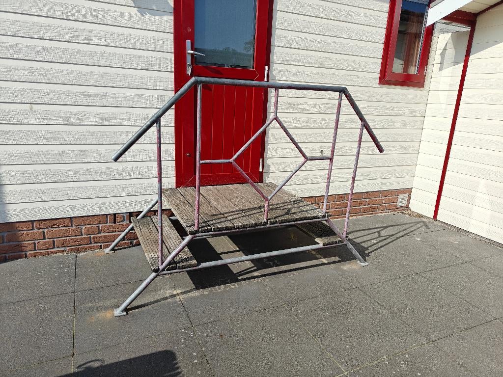 caravantrap, Ophalen, Gebruikt