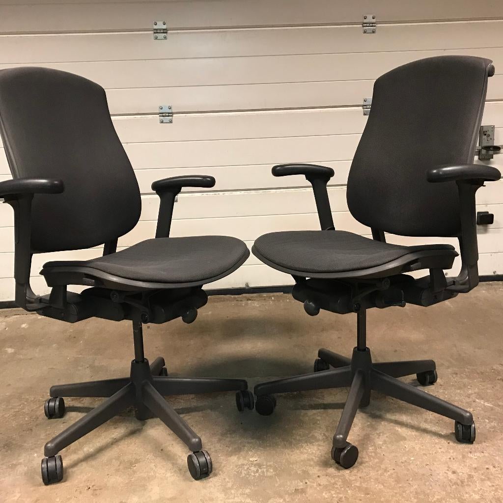 2 stuks Herman Miller Celle stoel bureaustoel Full options, Huis en Inrichting, Bureaustoelen, Ophalen, Gebruikt, Zwart, Nvt