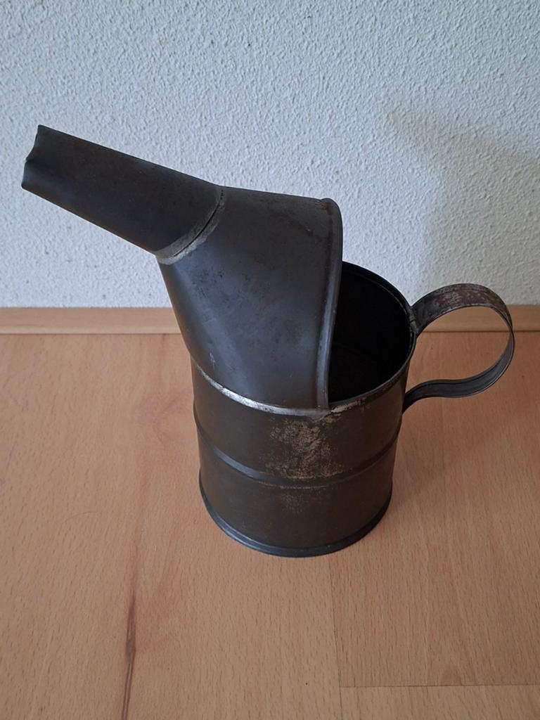 Antieke Oliekan / Trechter - Vintage Metaal, Ophalen of Verzenden