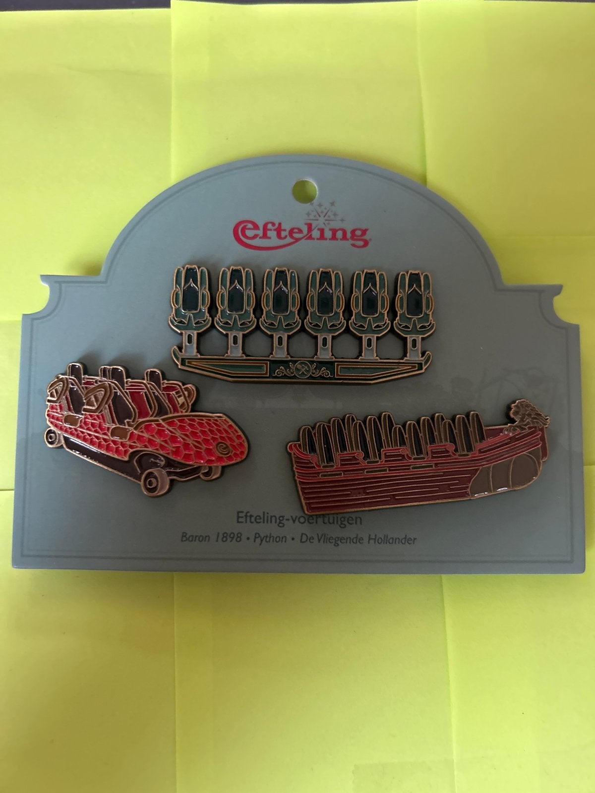 Efteling Voertuigen Speldjes Set - Baron, Python, Vliegende, Verzamelen, Efteling, Ophalen of Verzenden, Nieuw, Button of Speldje