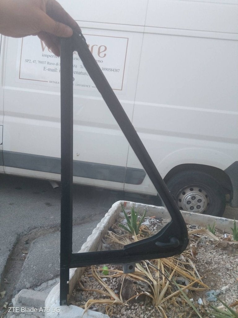Camper peugeot j5 fiat ducato deur ruit cabine vent raampje, Verzenden, Zo goed als nieuw
