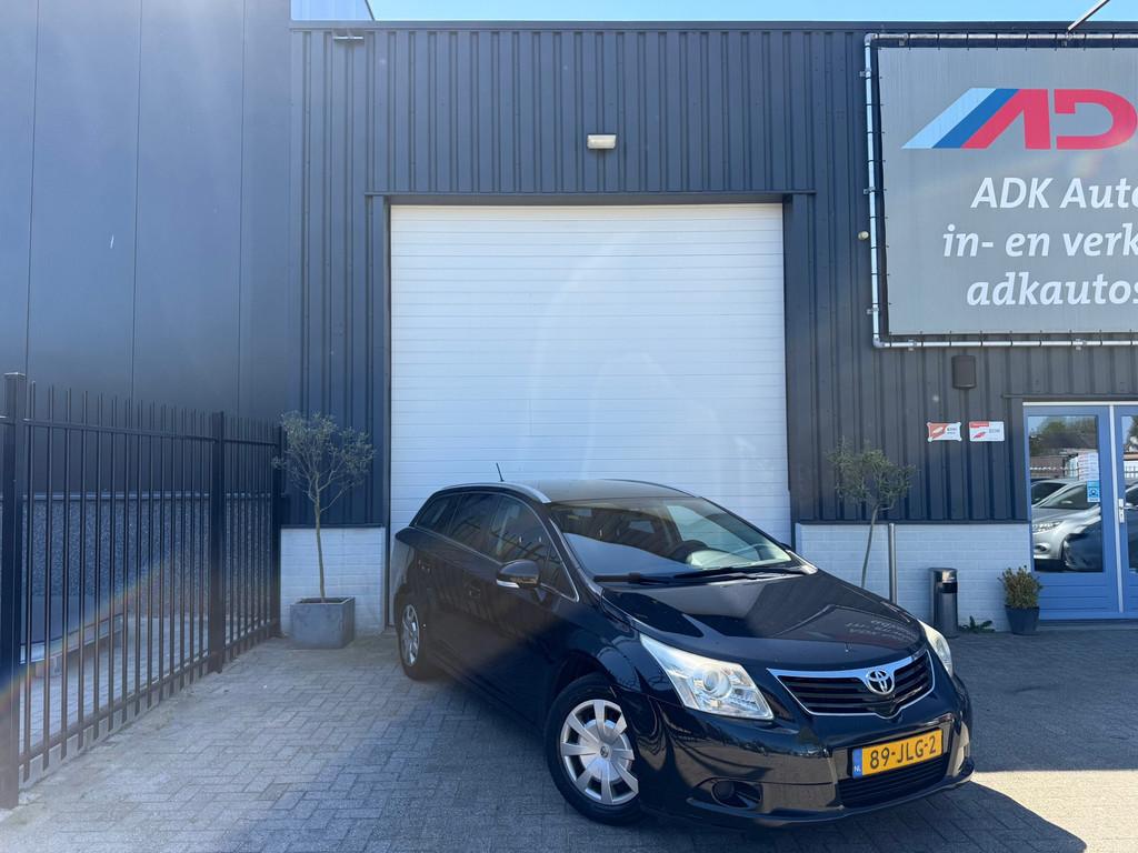 Toyota Avensis Wagon 1.8 VVTi Comfort 1e EIGENAAR/CLIMA/TREK, Voorwielaandrijving, Zwart, 4 cilinders, Zwart