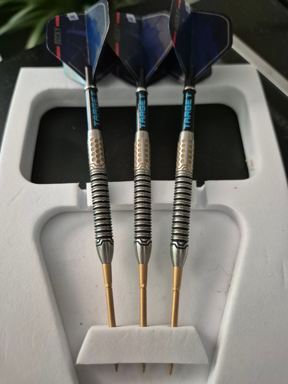 Target Josh Rock Generation One Darts 25g Steel Tip, Sport en Fitness, Darts, Ophalen of Verzenden, Zo goed als nieuw, Pijlen