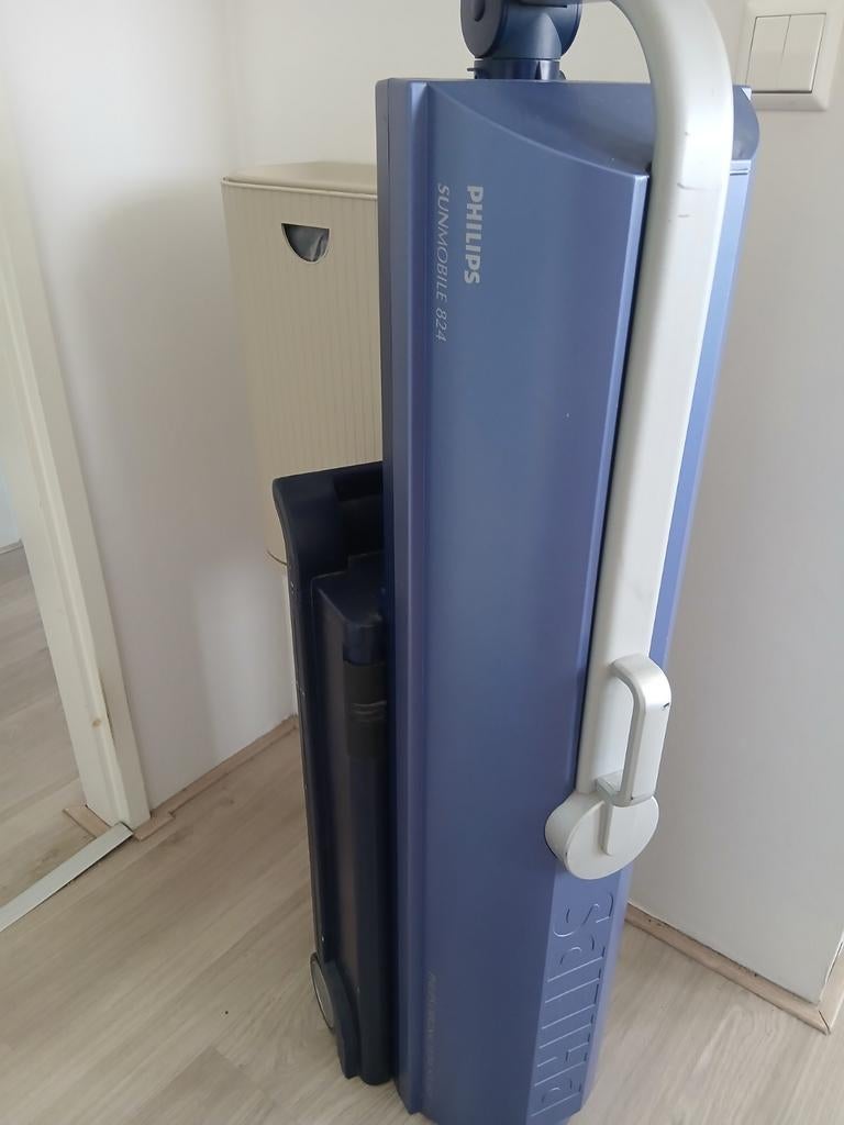 Zonnehemel inklapbaar en verrijdbaar Philips, Witgoed en Apparatuur, Ophalen, Gebruikt, Zonnebank enkelzijdig, Minder dan 10 lampen