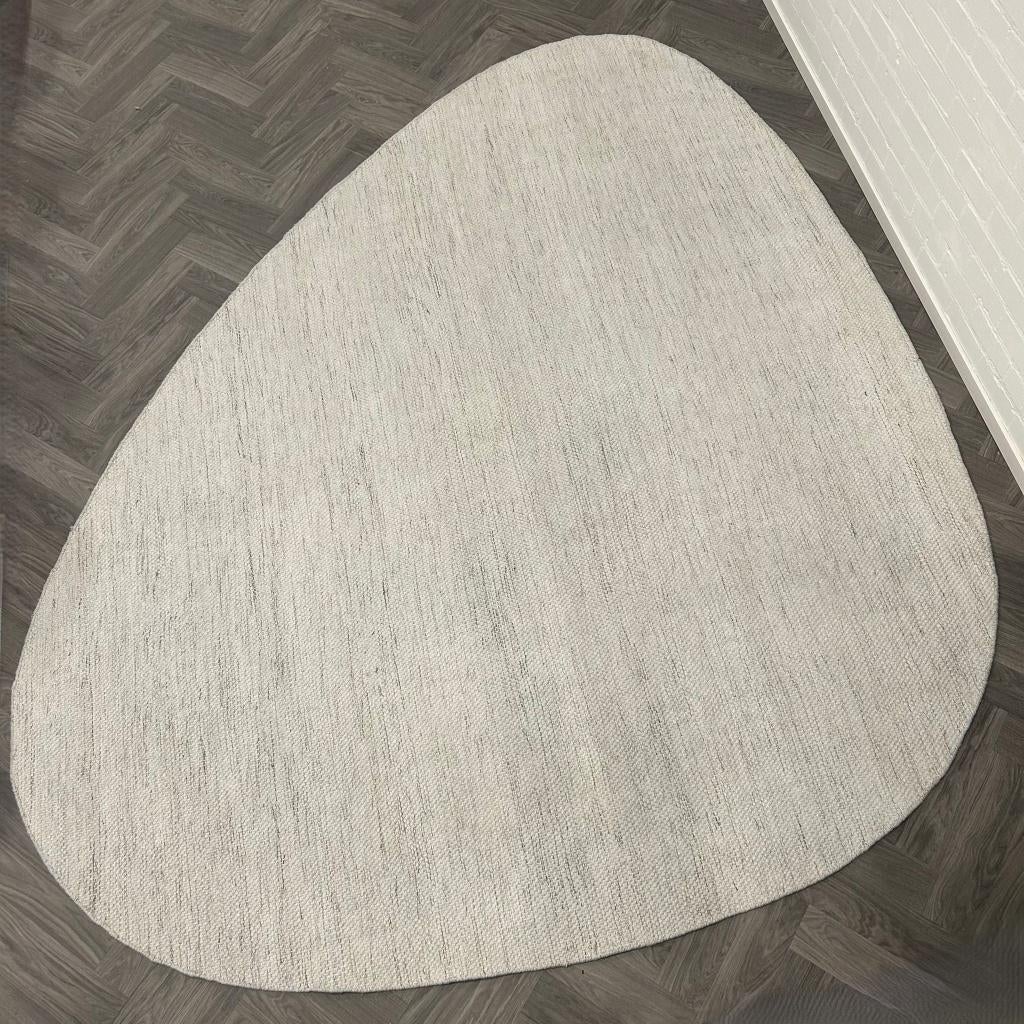 Montel Circulair Ivory Stone Vloerkleed - 320x280cm, Overige kleuren, Ophalen of Verzenden, 200 cm of meer, Overige vormen