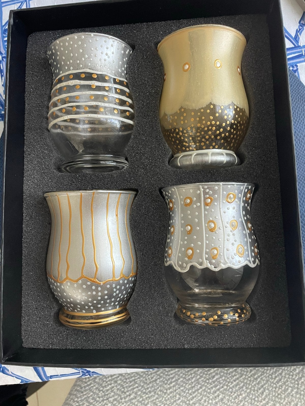 Set van 4 Flamant waterglazen - Zilver/Goud, Ophalen of Verzenden, Zo goed als nieuw, Glas, Overige stijlen