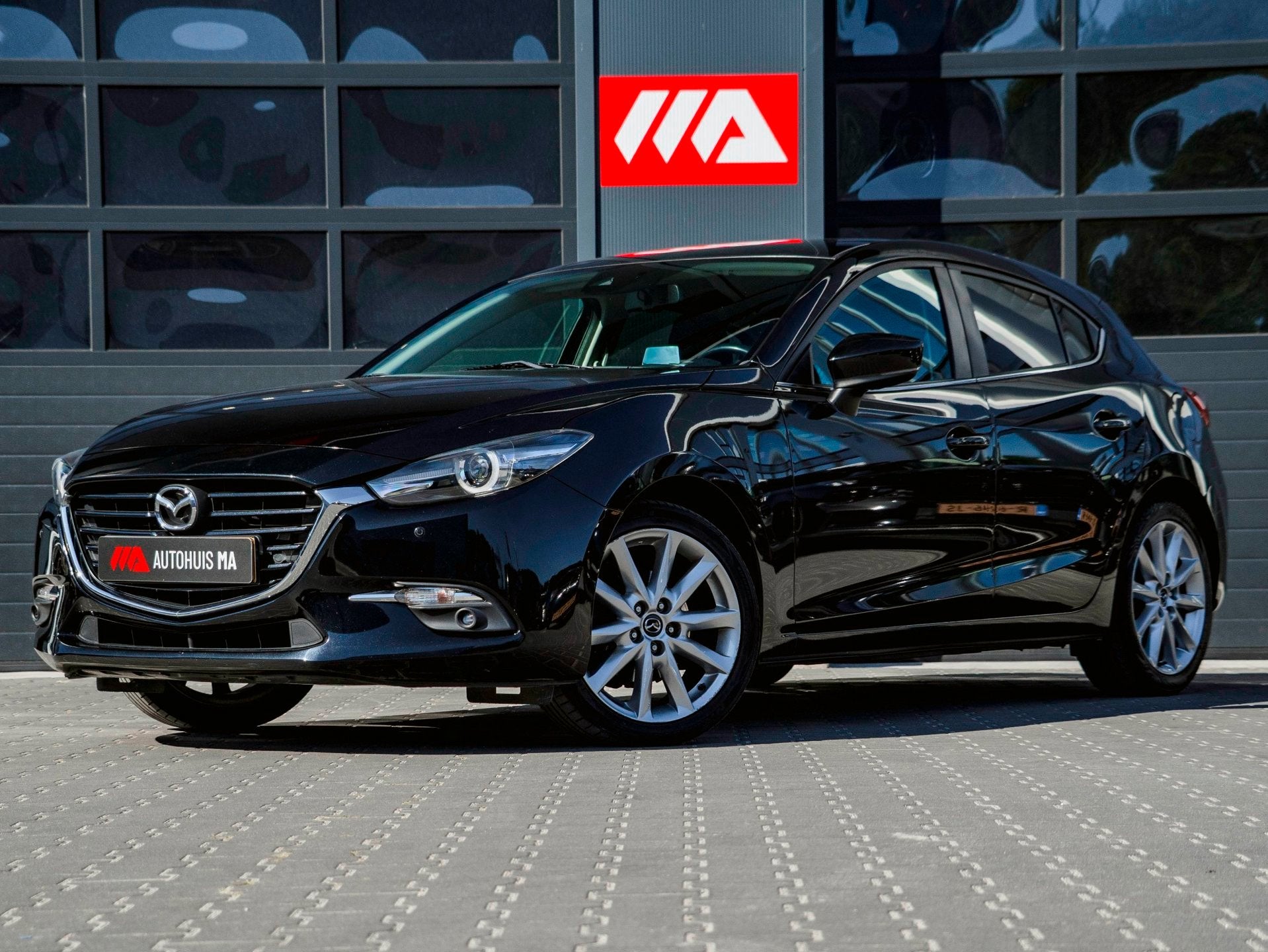 Mazda 3 2.0 SkyActiv-G 120 TS+ | HEAD UP | WINTERPAKKET | CL, Voorwielaandrijving, Stof, Gebruikt, 4 cilinders