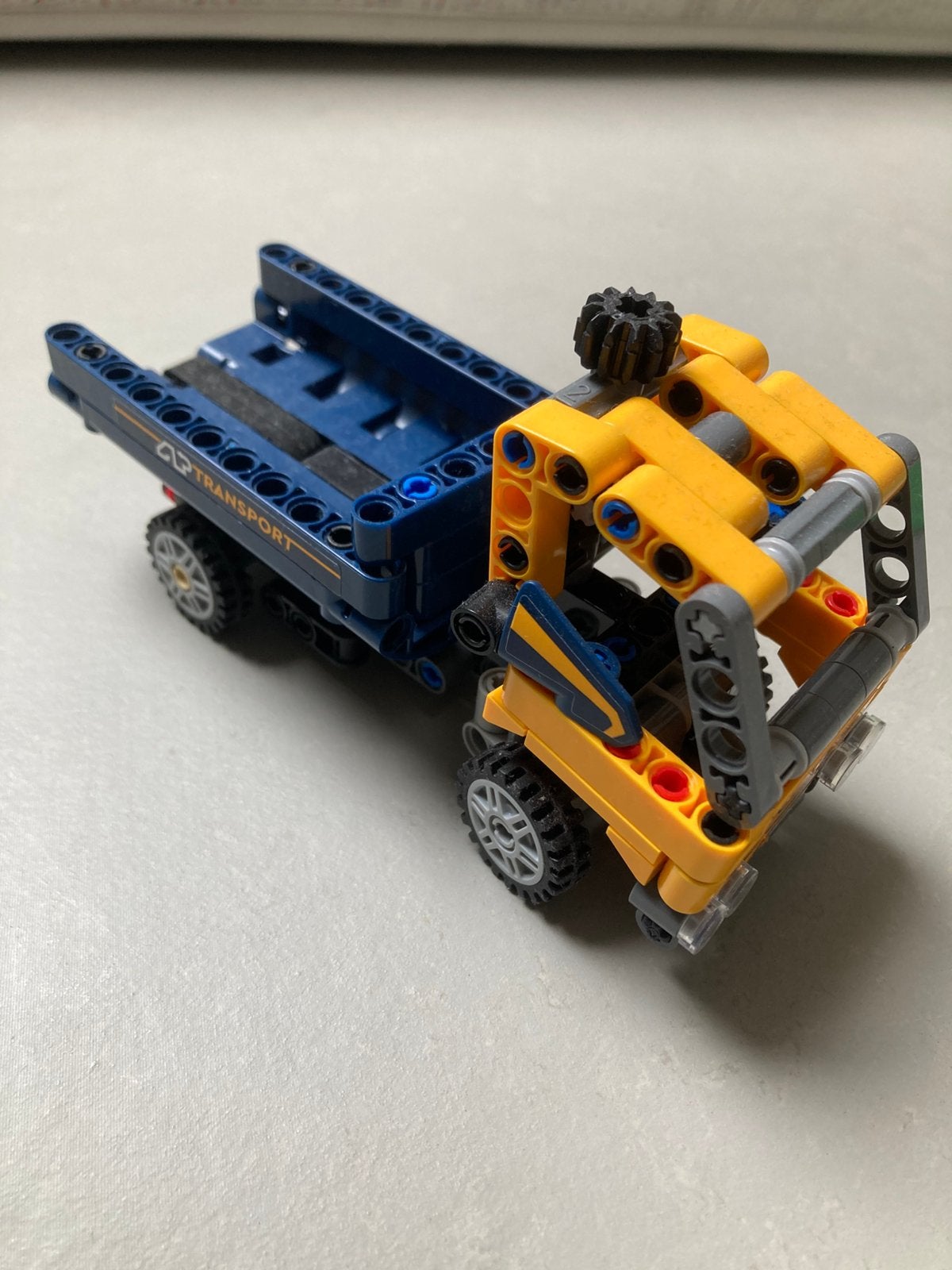 Lego technic 42147, Lego, Ophalen of Verzenden, Technic, Complete set