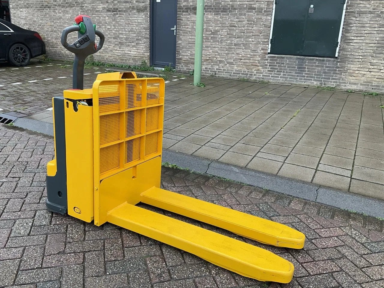 Jungheinrich EJE C20 2000KG 77CM STAPELAAR/HEFTRUCK, Stapelaar, Jungheinrich, Yilmaz Heftrucks, Marconistraat 2
3133KL  Vlaardingen