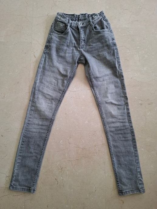 Grijze spijkerbroek van No Way Monday, Broek, Ophalen of Verzenden, Zo goed als nieuw, Jongen