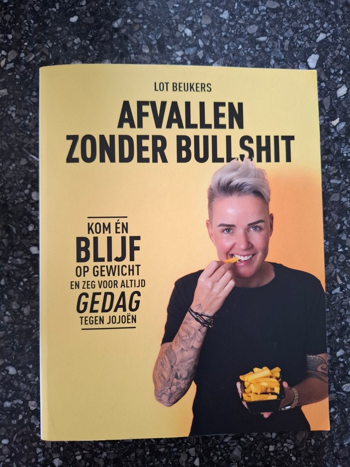 Afvallen Zonder Bullshit - Lot Beukers, Boeken, Gelezen, Dieet en Voeding, Ophalen of Verzenden, Lot Beukers