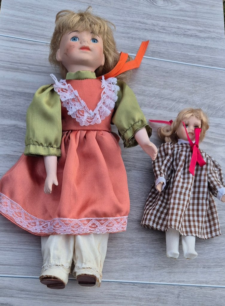 2 poppen, Verzamelen, Ophalen of Verzenden, Gebruikt, Pop