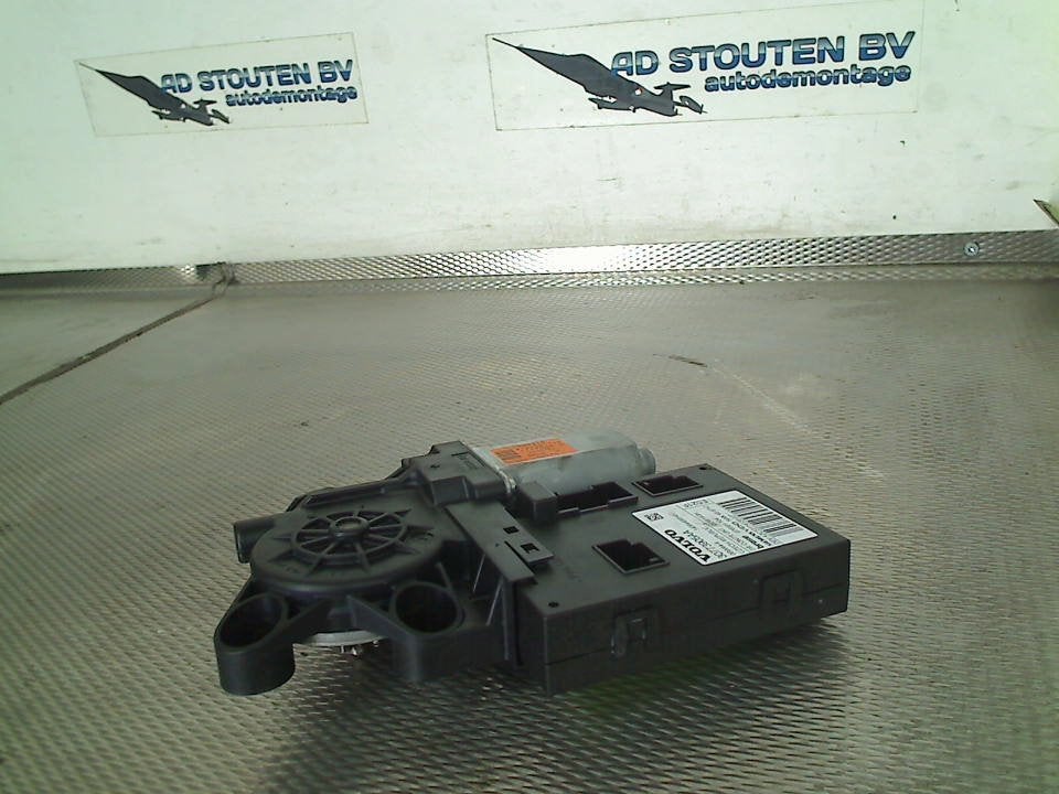Raammechaniek Elek Links Voor Volvo C30 (EK/MK) 979038100, Gebruikt, Siegburger Straße 229, Köln 50679, , Duitsland, Info@volvocars.com