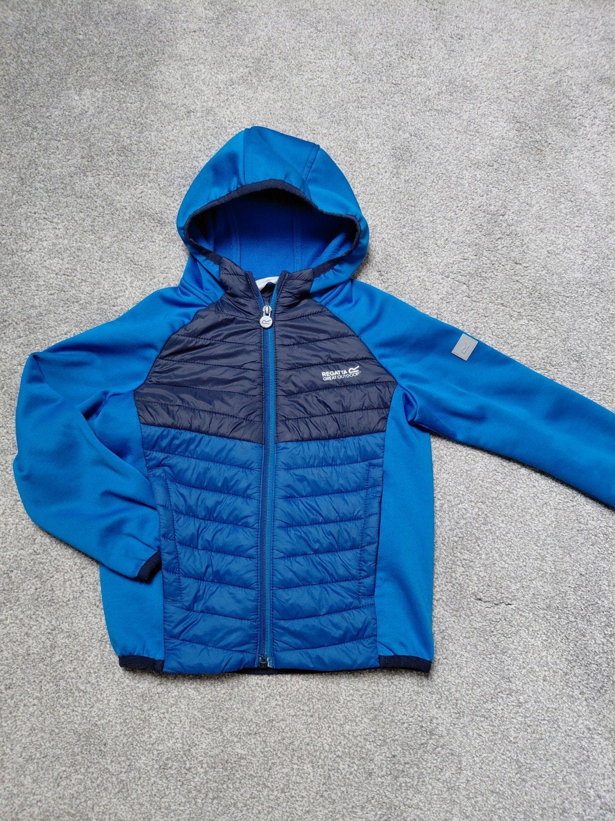 Regatta Great Outdoors Jas Blauw Maat 116, Kinderen en Baby's, Kinderkleding | Maat 116, Regatta, Ophalen of Verzenden, Zo goed als nieuw