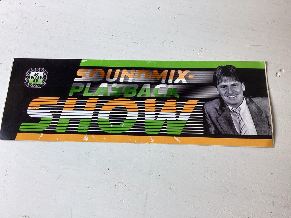 Sticker Soundmix Playbackshow Hennie Huisman KRO, Verzenden, Zo goed als nieuw, Film, Tv of Omroep
