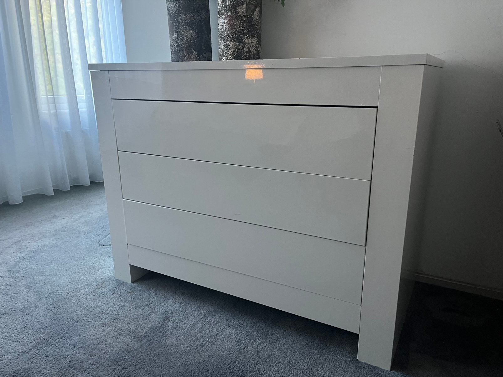 Witte hoogglans commode kast, Ophalen, Gebruikt, 50 tot 70 cm, 100 cm of meer