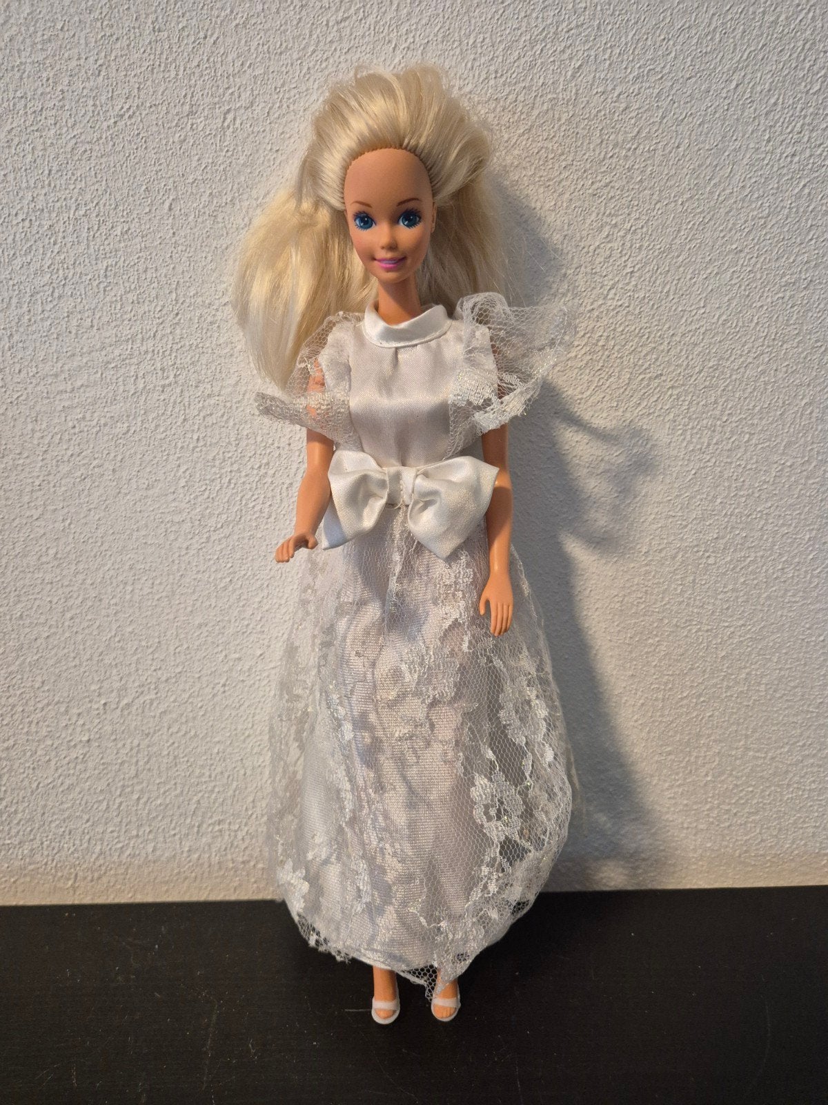 Vintage Barbie pop in trouwjurk - Mattel 1976, Ophalen of Verzenden, Gebruikt, Barbie