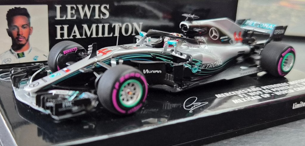 Minichamps Mercedes W09 Lewis Hamilton 1:43 Mexican GP 2018, Hobby en Vrije tijd, Ophalen of Verzenden, Nieuw, Auto, MiniChamps