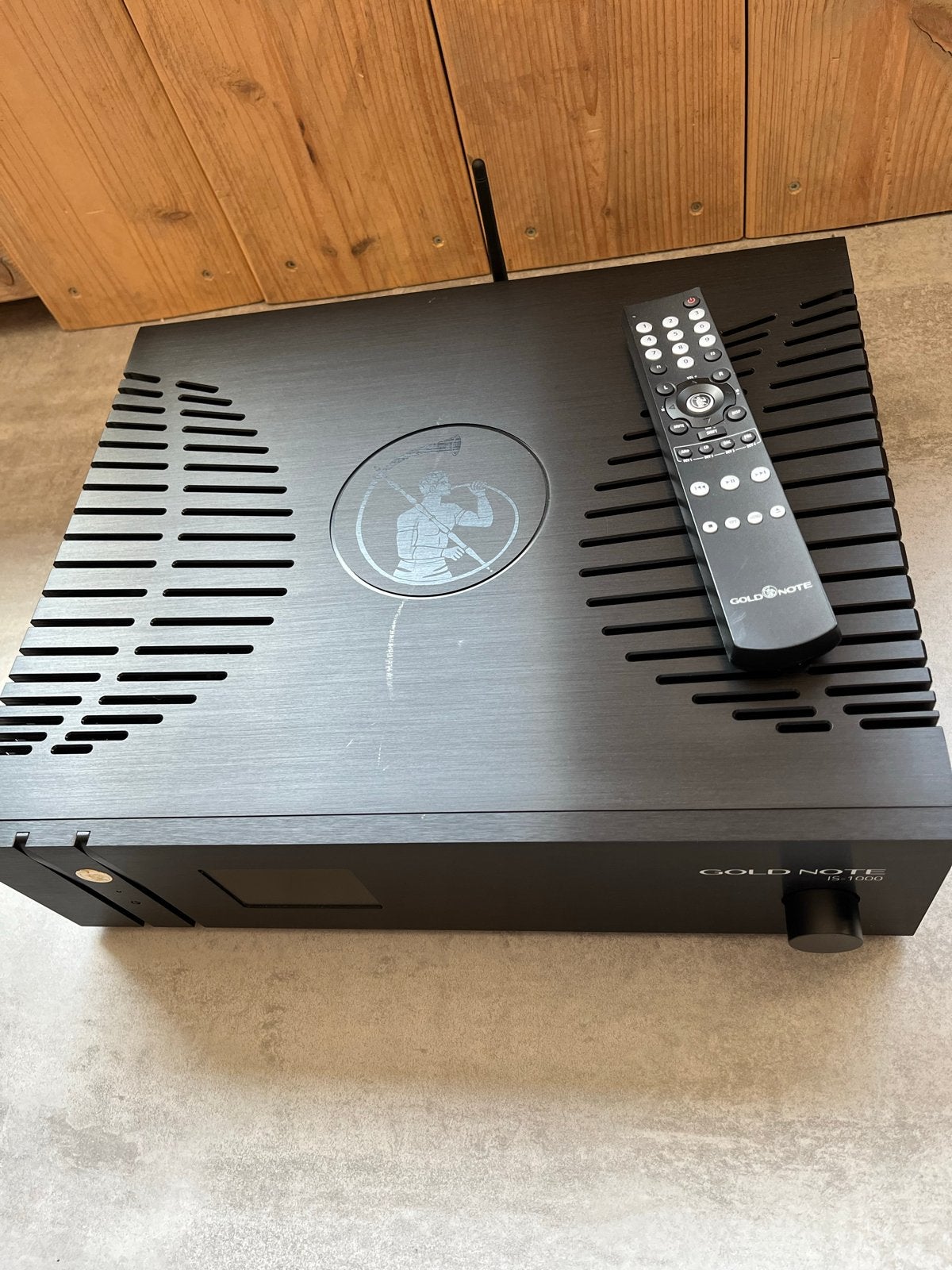 Gold Note IS-1000 Plus All-in-one versterker met Phono, Gold Note, Gebruikt, &, 120 watt of meer