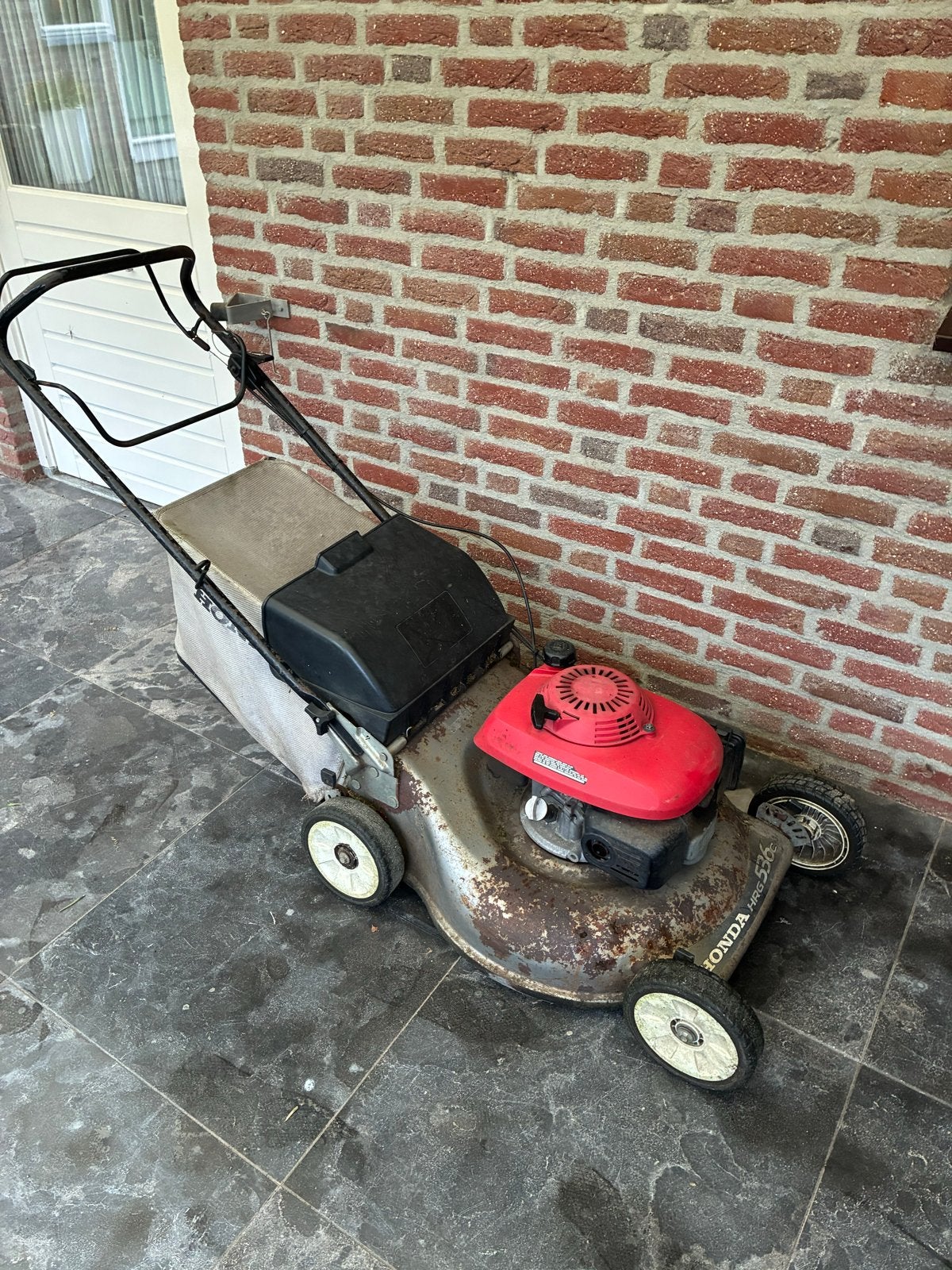 Honda HRG 536 C Originele Benzine Grasmaaier, Ophalen, Cirkelmaaier, Gebruikt, 50 cm of meer