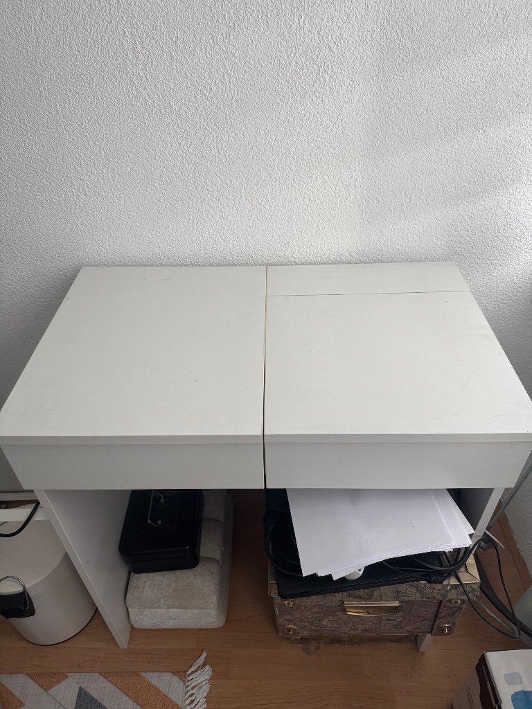IKEA makeuptafel, Huis en Inrichting, Ophalen, Gebruikt, 50 tot 100 cm, Minder dan 100 cm