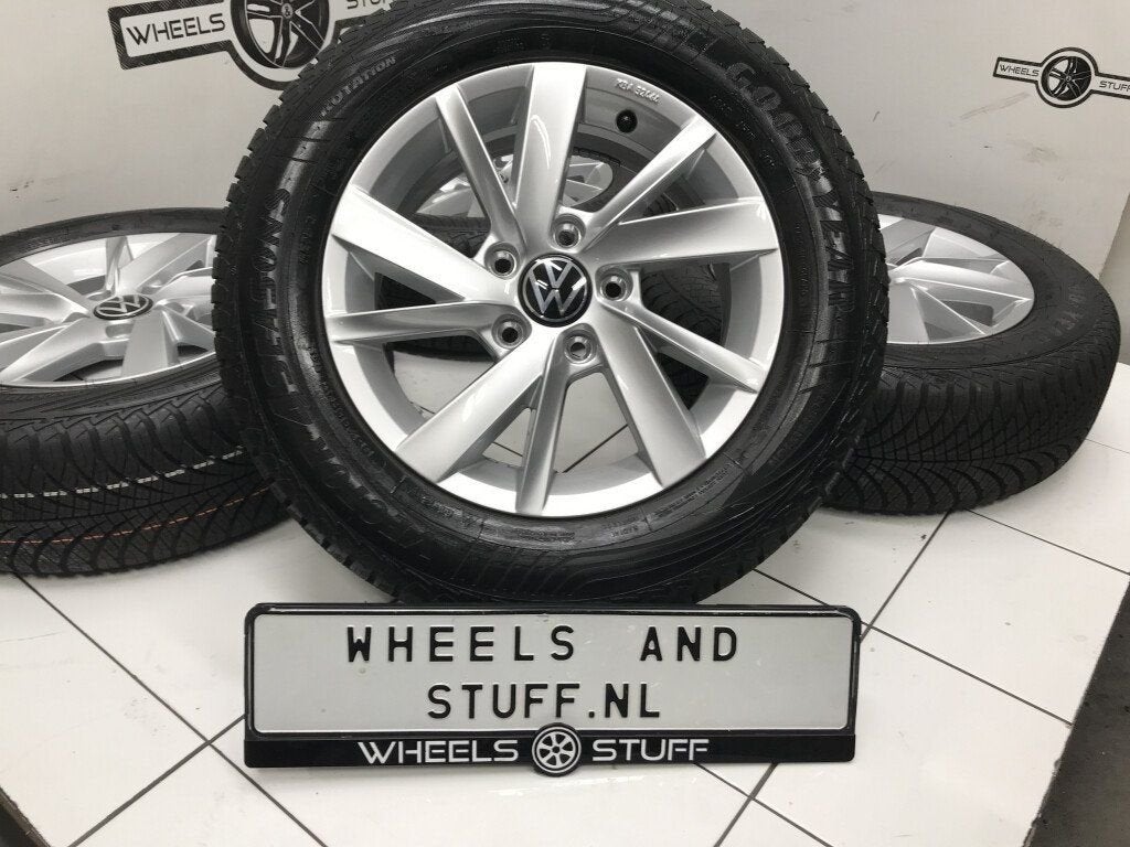 VW Golf Touran Jetta velgen 15"inch 4 seasons  5x112, Auto-onderdelen, Ophalen, Nieuw, 15 inch, Banden en Velgen