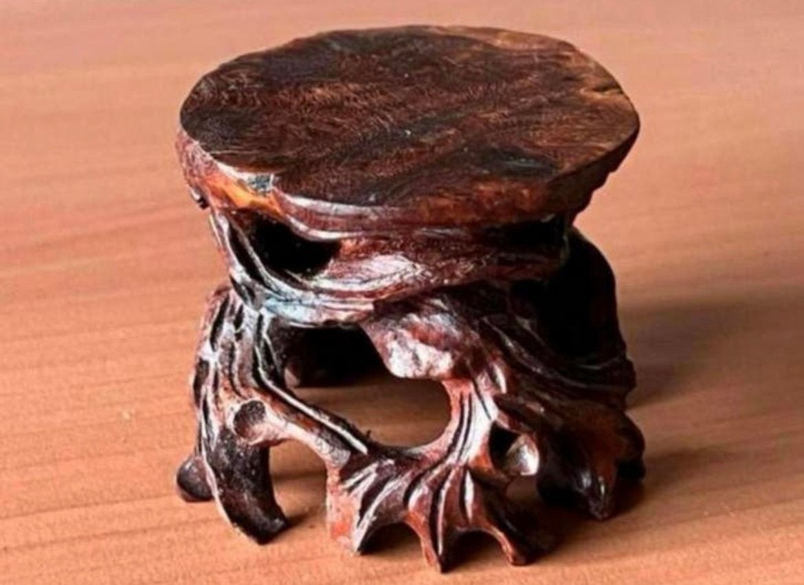 Bonsai Mame tafeltje rond rood-bruin gelakt hout 5,6x4,5, Overige materialen, Rond, Ophalen of Verzenden, Zo goed als nieuw